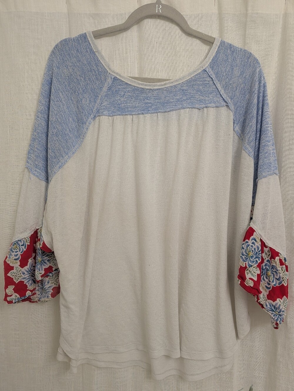 KORI America Colorblock Floral Bell Sleeve Top – Size Large